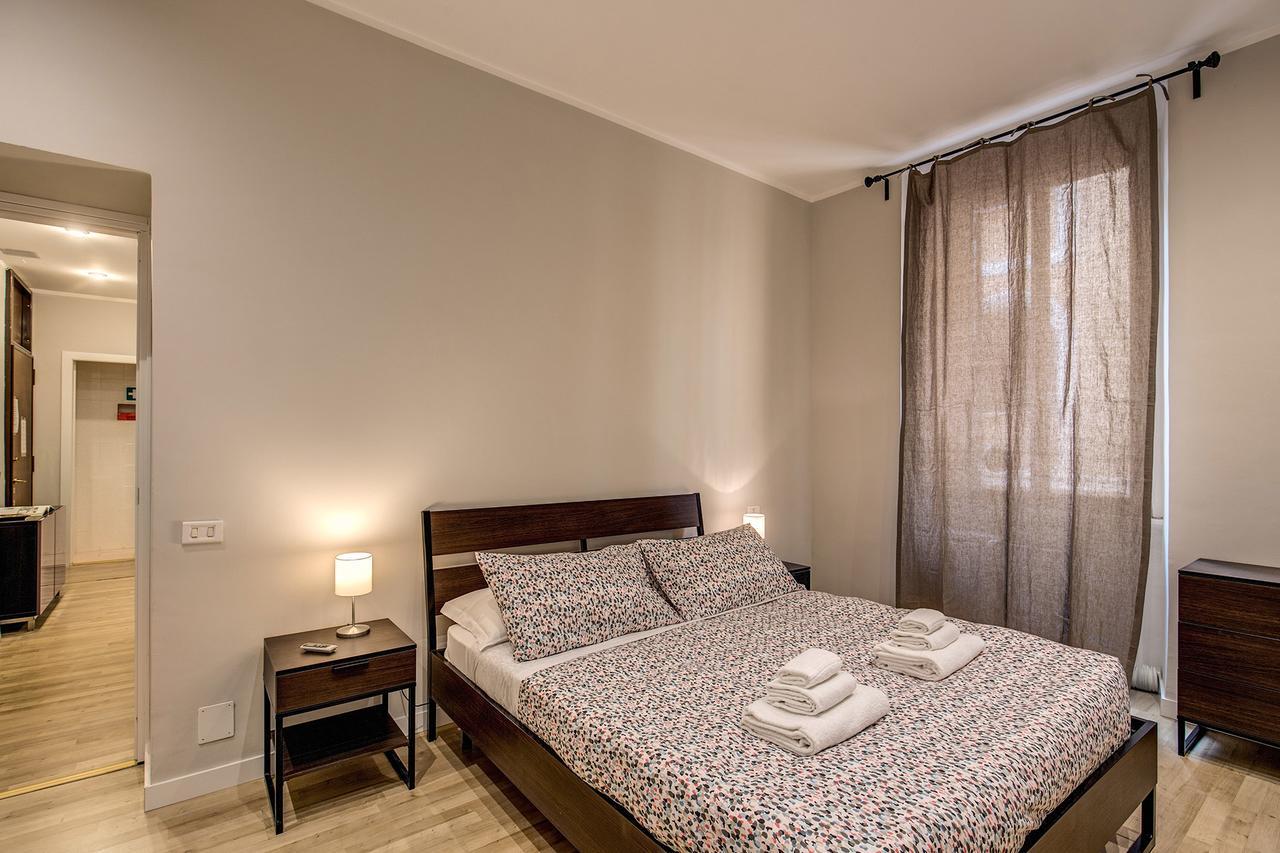 Mecenate Colosseo Suite Рим Екстер'єр фото
