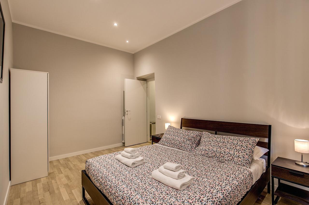 Mecenate Colosseo Suite Рим Екстер'єр фото