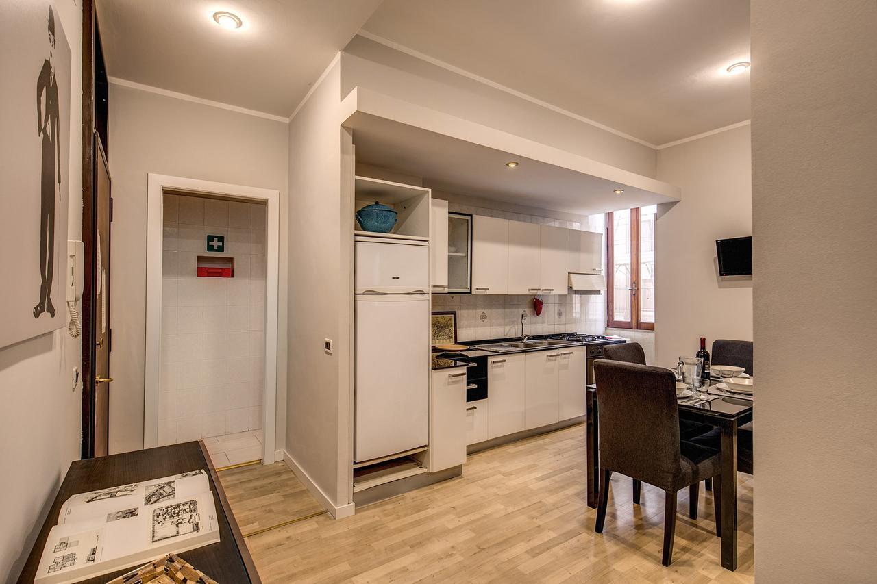 Mecenate Colosseo Suite Рим Екстер'єр фото